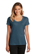 Load image into Gallery viewer, District Women’s Flex Scoop Neck Tee