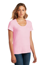 Load image into Gallery viewer, District Women’s Flex Scoop Neck Tee