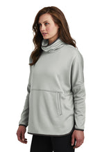 Load image into Gallery viewer, The North Face ® Ladies Canyon Flats Stretch Poncho
